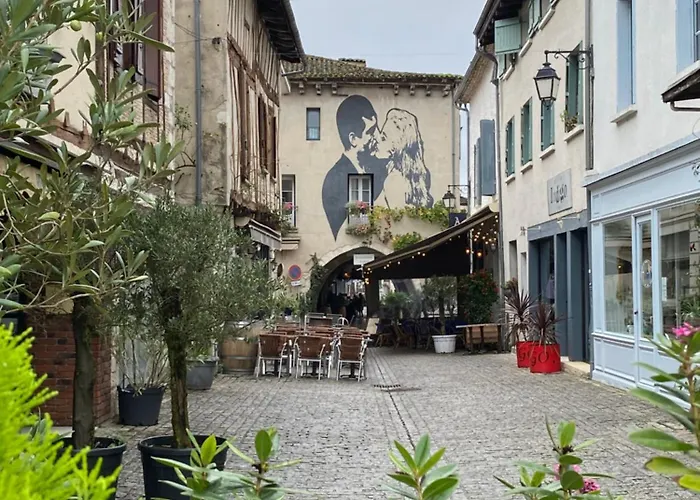 Petit Rousset Noyer شقة إيميت